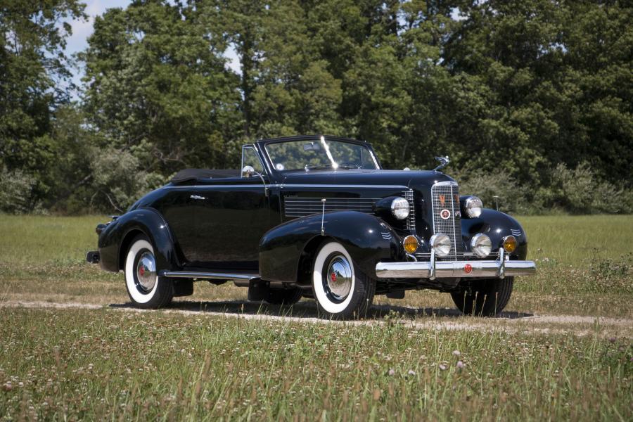  LaSalle Convertible Coupe (37-5067) 1937 года  (фото 1 из 12)